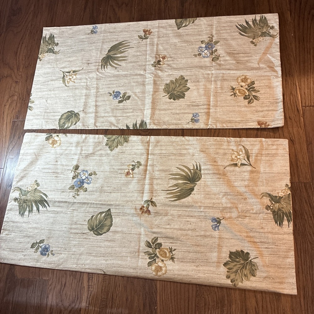 Vintage Dan River Pillowcase (2) King Floral Made in USA No Iron Percale 19.5x40